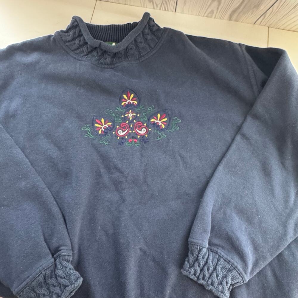 Vintage Hunt Club Navy Blue Mock Neck Sweatshirt Floral Emboridered XL Cottage
